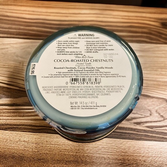🛍️ Bath & Body Works White Barn Cocoa-Roasted Chestnuts 3 Wick Candle - Picture 4 of 4